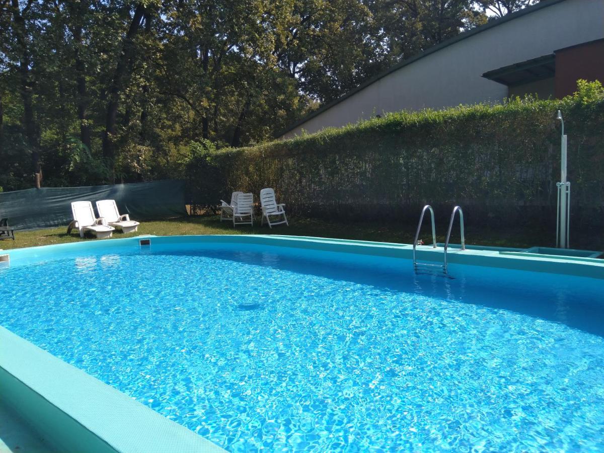 Dorcas Center&Camping Hotel Debrecen Ngoại thất bức ảnh